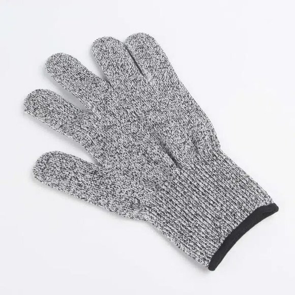 Cut Resistant Gloves, Food Grade Work Safety Gloves With Level 5 Cut Protection - Picture 2 of 4